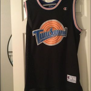 Men’s tune squad jersey